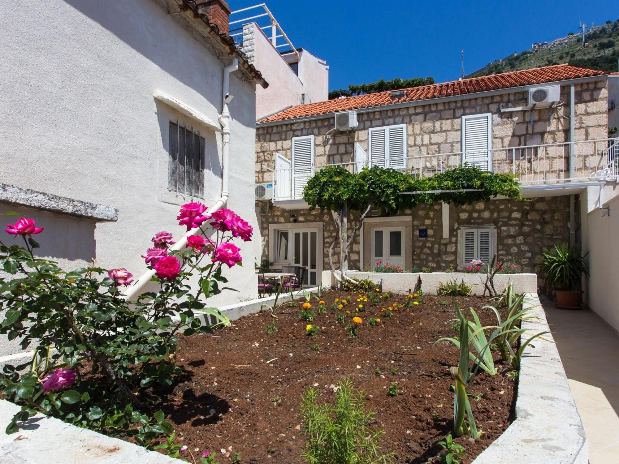 Apartments Aurelia - Duplex One-Bedroom Apartment With Sea View Dubrovnik Dış mekan fotoğraf